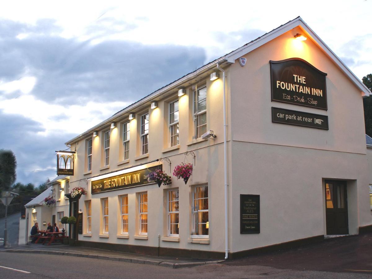 The Fountain Inn Hendy 外观 照片
